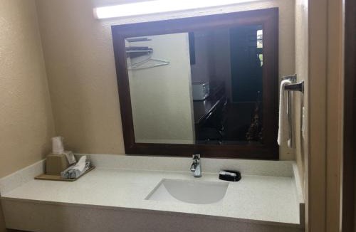 Port Lavaca Hotel | Chaparral Motel
