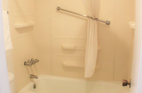 Burlington Hotel | Chaparral Motor Inn