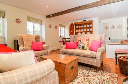 Chalford House | Chapel Cottage