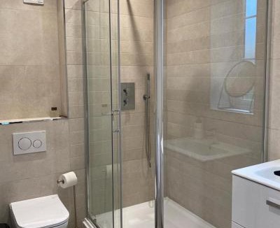 Minster Cabin | Chapel House Estate