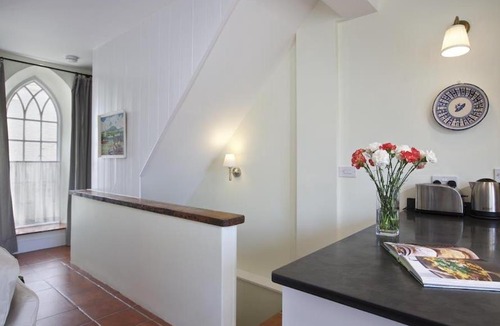 Dartmouth House | Chapel House