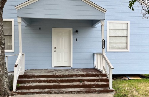 Ingleside Apartment | Chapel House