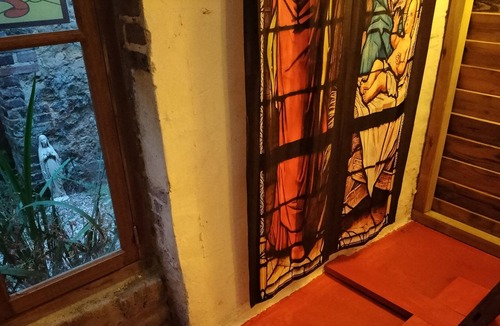 Longny-au-Perche House | Chapelle, Dans une Ancienne Grange