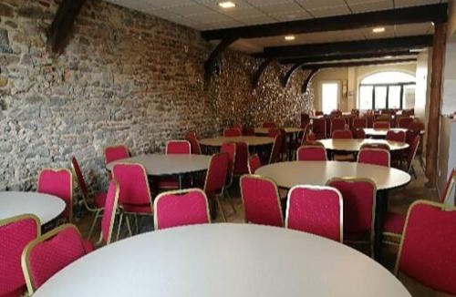 Roanne Apartment | CHAPELLE ST NICOLAS