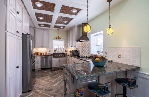 Thornhill Apartment | Chapman on the Rail