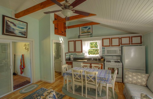 Edgartown Cottage | Chappaquiddick, Cozy 2 Bedroom, October Dates Available!
