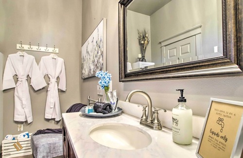 Chappell Hill Cottage | Chappell Hill Casita w/ Great Outdoor Space!