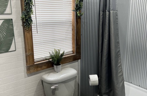 Scottsville Cabin | Chappell’s Guest Home #2