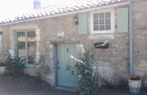 Saint-Martin-des-Fontaines Cottage | Charming rural cottage with private heated pool. Ideal for couples
