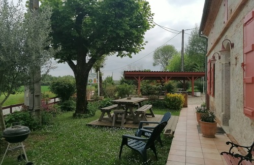 Saint-Vincent-Lespinasse House | CHARACTER GITE