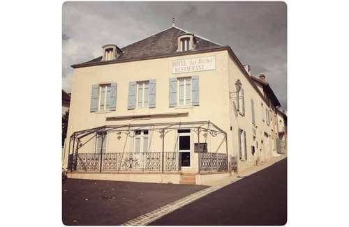 Saint-Romain House | Character cottage for 15 people