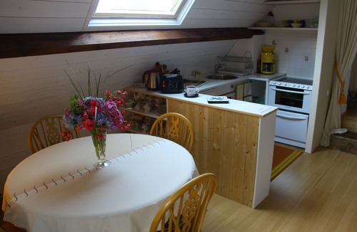 Le Hingle Cottage | Character cottage, quiet, for 2 pers. near DINAN