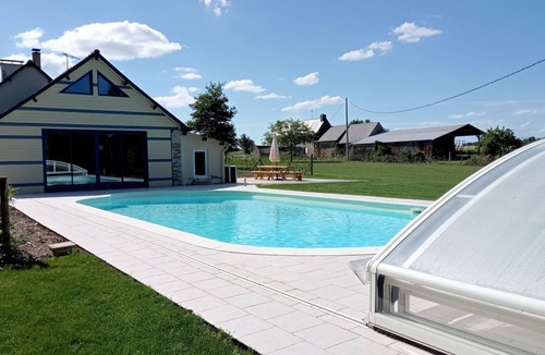 Martigne-Ferchaud House | Character farmhouse with 6-bedroom pool and small pond.