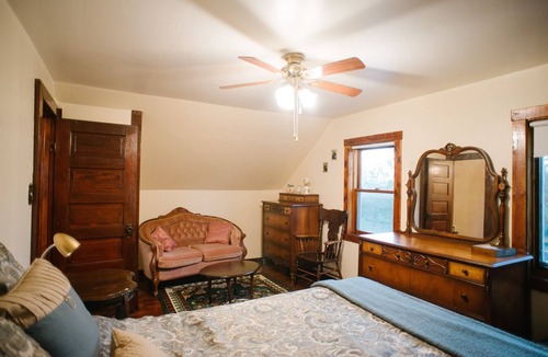 North Industrial Other | Character farmhouse set in beautiful countryside