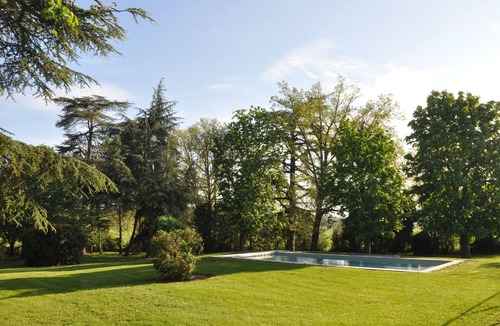 Saint-Martin-de-Goyne House | Character house in wooded park with swimming pool