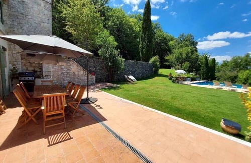 Courbiac House | Character house 12 people
