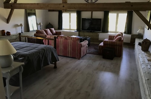 Annebault House | Character house 320 m2 with heated indoor pool in a stud farm