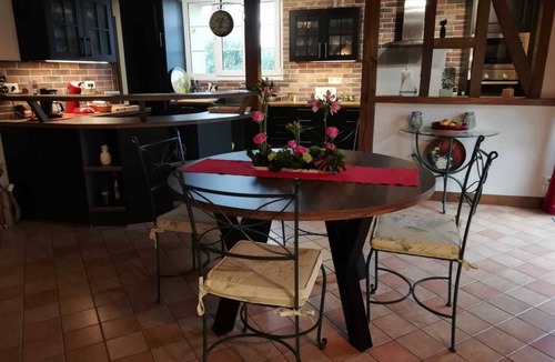 Louans House | Character house for 18 people