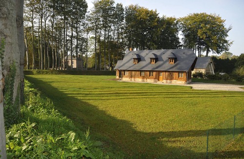 Houdetot House | Character house