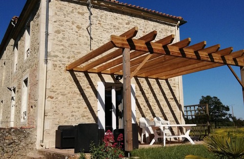 Mouchamps Cottage | Character house LE FIGONIER 15 Pers + Games room