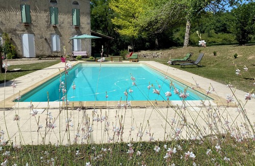 Mauriac House | Character house located in lush greenery