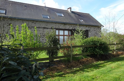 Nort-sur-Erdre House | Character house with heated pool (8/12 pers)