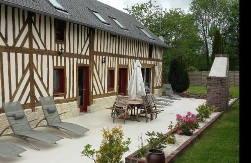 Bonnebosq Cottage | Character house with large plot near Deauville