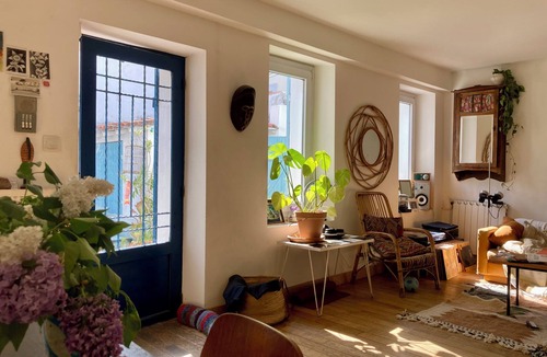 7th Arrondissement House | Character house with shaded courtyard 1 min from the sea, Endoume