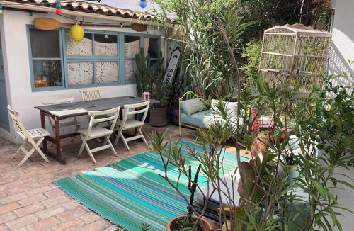 7th Arrondissement House | Character house with shaded courtyard 1 min from the sea, Endoume
