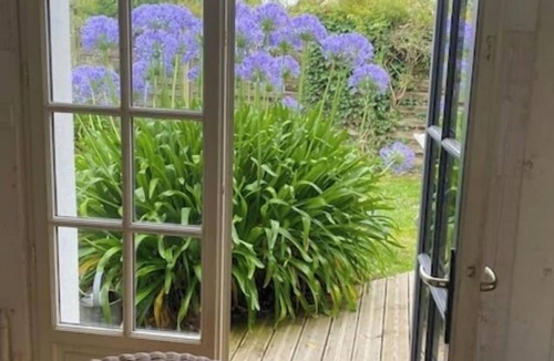 Kervoyal House | Character house with fruit garden