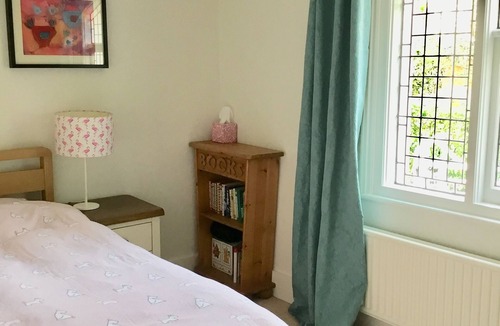 Berkhamsted House | character lodge in Berkhamsted