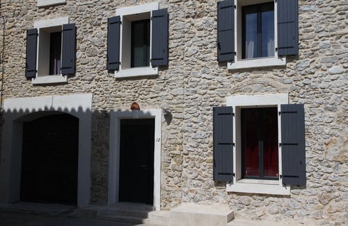 Armissan House | Character stone house with swimming pool 9km of beaches