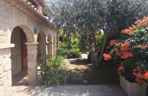 Perols House | Character villa, air-conditioned, large swimming pool, garage, near beaches