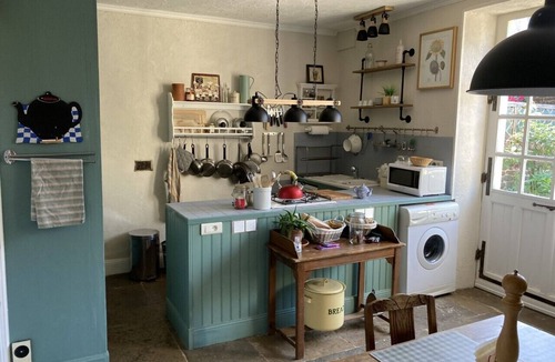 Auxant House | Character Village House