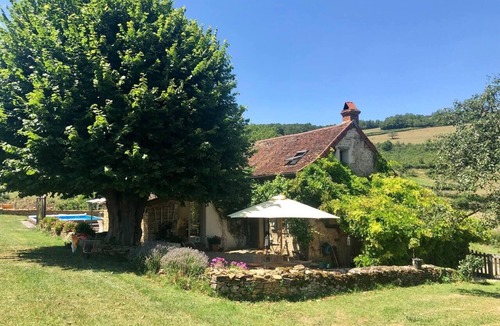Saint-Ythaire House | Characterful 3-Bed House in Saint-Ythaire