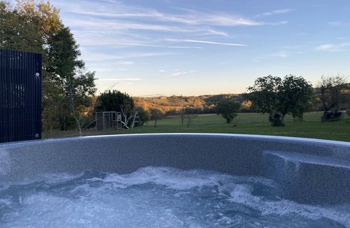 Lafage House | Characterful 3 bedroom house with large garden and pool.