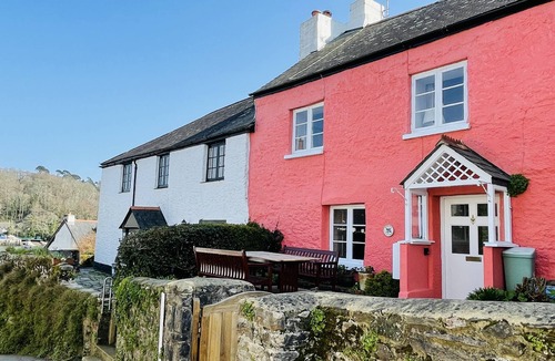 Dittisham House | Characterful cottage a stones throw from river Dart with front & back patios