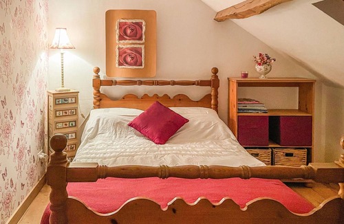 Eymoutiers House | Characterful vacation home in the foothills of the natural park of Millevaches en Limousin.