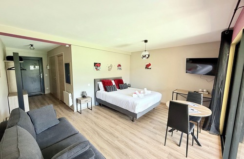 Seyne House | Charda Spa