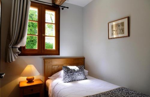 Forcalquier Hotel | Charembeau