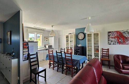 Bors de Montmoreau House | Charente idyllic setting, very quiet, heated swimming pool, sleeps 8