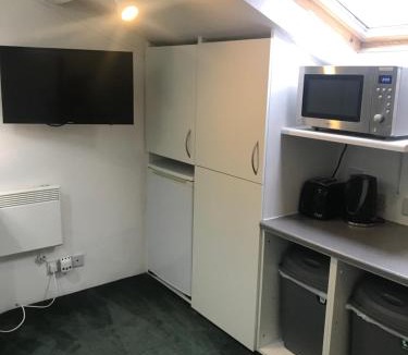 Godalming Apartment | Charlcombe Lodge