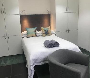 Godalming Apartment | Charlcombe Lodge