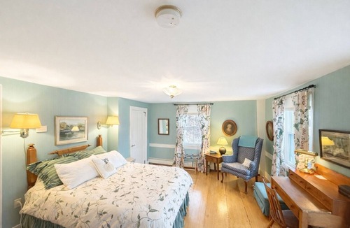 Enfield Bed & Breakfast | Charles Hewes Room: cozy room with queen size bed & private bath in historic B&B