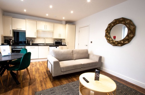 Swindon Apartment | Charles Hope Apartments Swindon