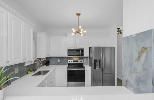 Earlewood House | Charleston Charm | 4BR, 3BA