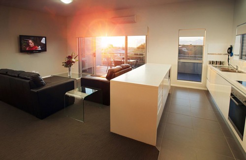 Charlestown Hotel | Charlestown Executive Apartments