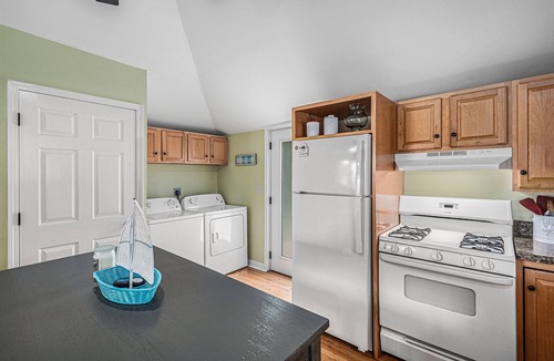 Charlevoix House | Charlevoix Home, stroll to Town and Beaches