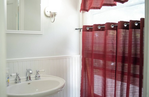 Charlevoix Bed & Breakfast | Charlevoix House - The Northside