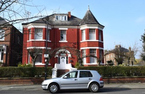 St. George's Hotel | Charlie Hotel